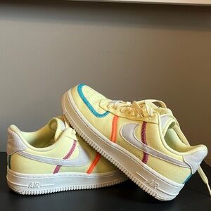 Nike Wmns Air Force 1 '07 Low LX 'Stitched Canvas - Life Lime'